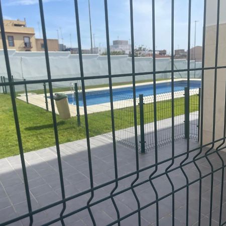 Piso Coqueto Chiclana Apartment ชิกลานา เด ลา ฟรอนเตรา ภายนอก รูปภาพ